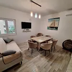 Kapelica Apartment Trogir