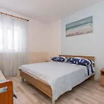 Kapelica Apartment *