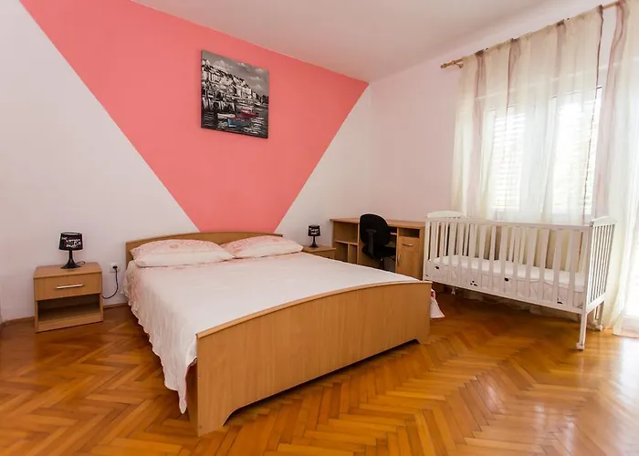 Kapelica Appartement Trogir