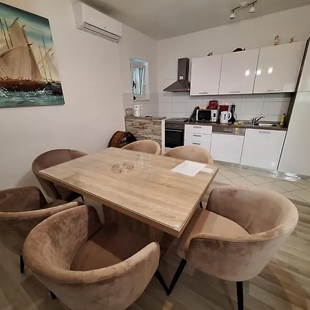 Kapelica Apartman